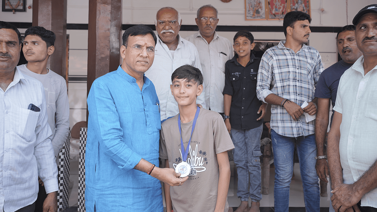 Community Family Circle